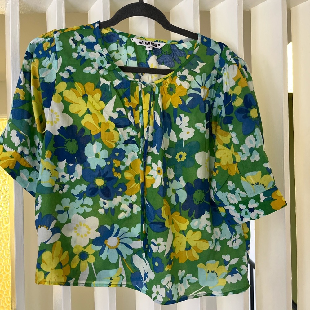 Walter Baker XL EUC floral cotton blouse